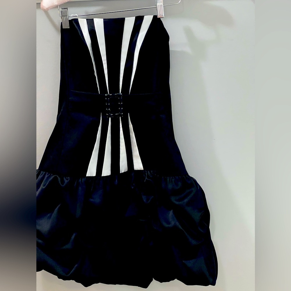Gunne Sax designer formal dress